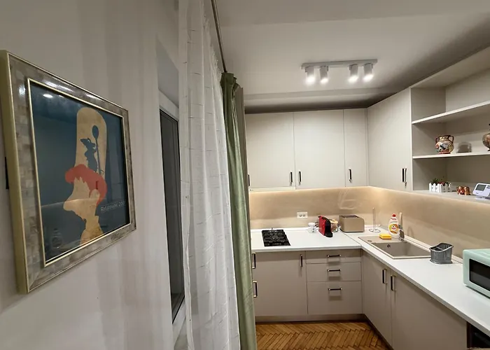 Kino Cozy - Center * 布加勒斯特